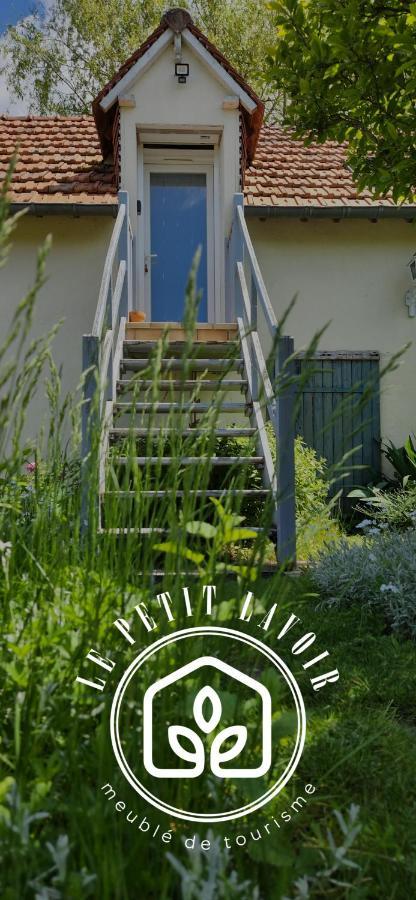 Le Petit Lavoir - Joli Studio A Mayet 外观 照片